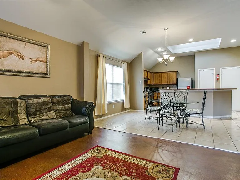 2867 Park Place Dr — Photo 12