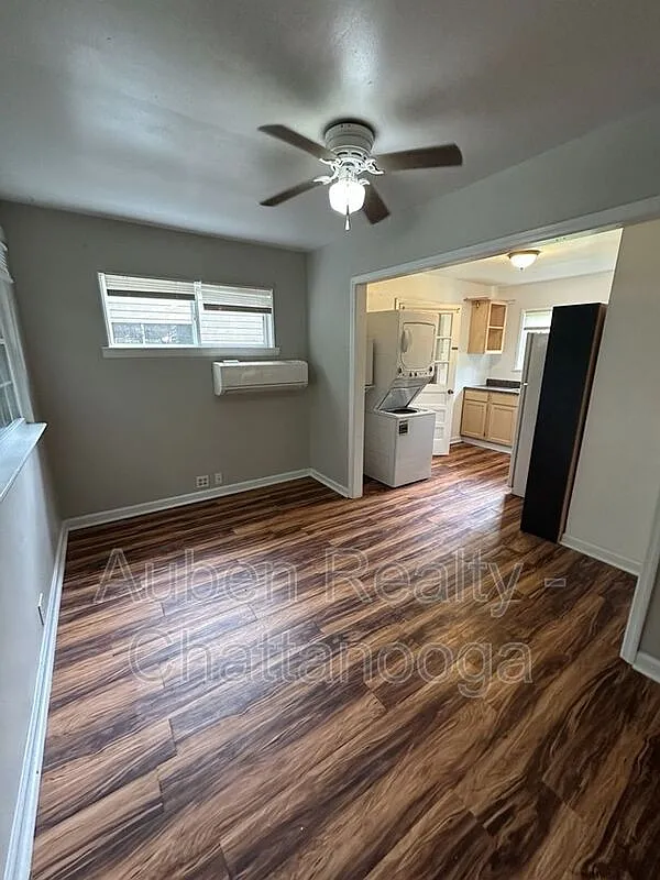 2 bed, 1.0 bath, 625 sqft, $995 — Photo 3