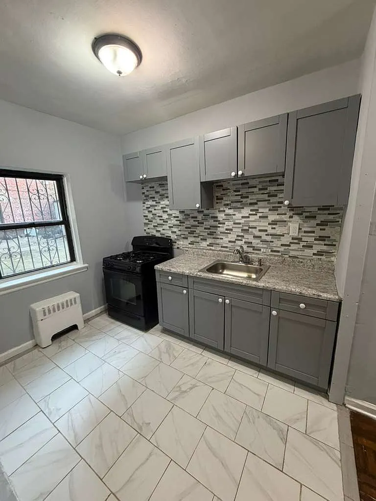 Building Photo - 425 Mount Prospect Ave #104