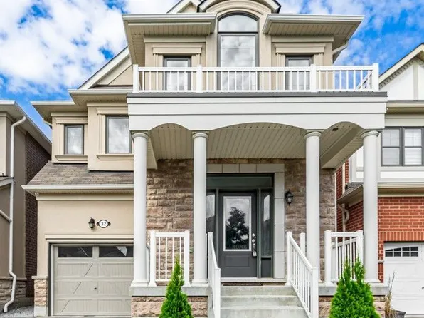 32 Westfield Dr, Whitby, ON L1P 0E7