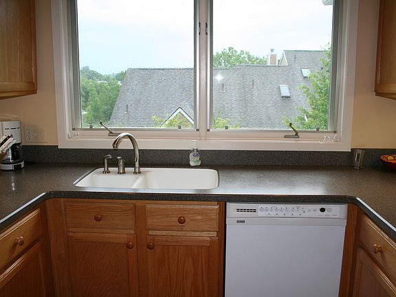 Corian counters