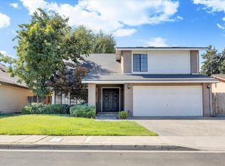 1925 Blue Spruce Dr, Oakdale, CA 95361
