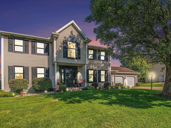 53233 Chelle Ln, Granger, IN 46530