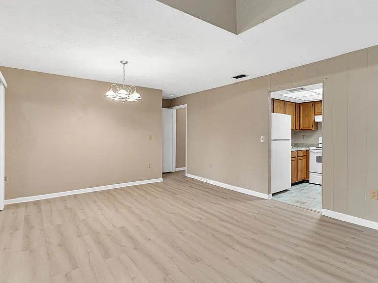 14202 Sandalwood Dr — Photo 11