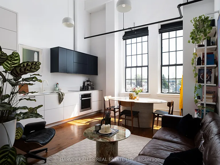 183 Dovercourt Rd #315 — Photo 2