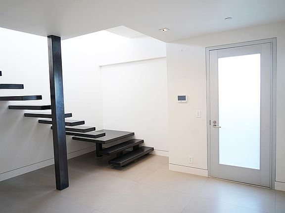 5th image of 1134 Abbot Kinney Blvd Floor 3