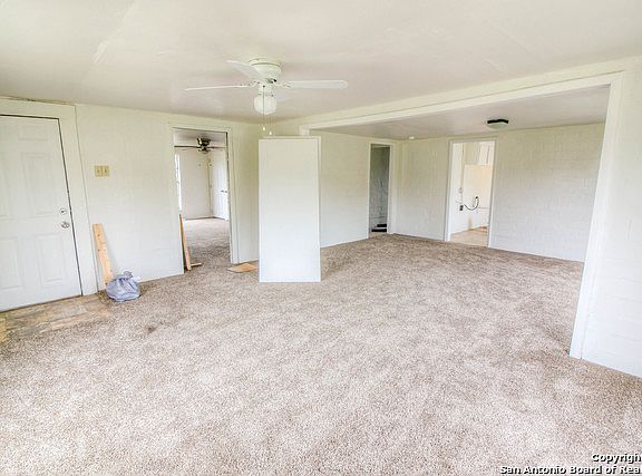 2nd image of 25329 Whispering Winds Dr