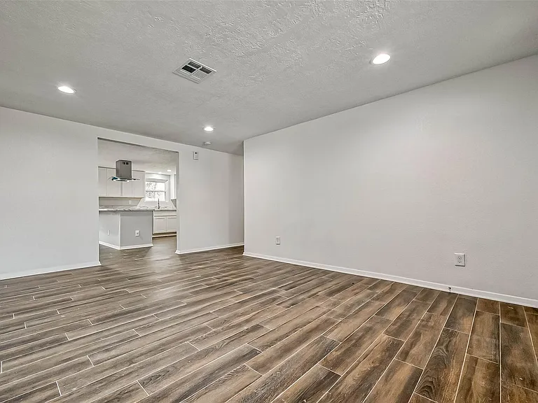 4418 Knotty Oaks Trl — Photo 11