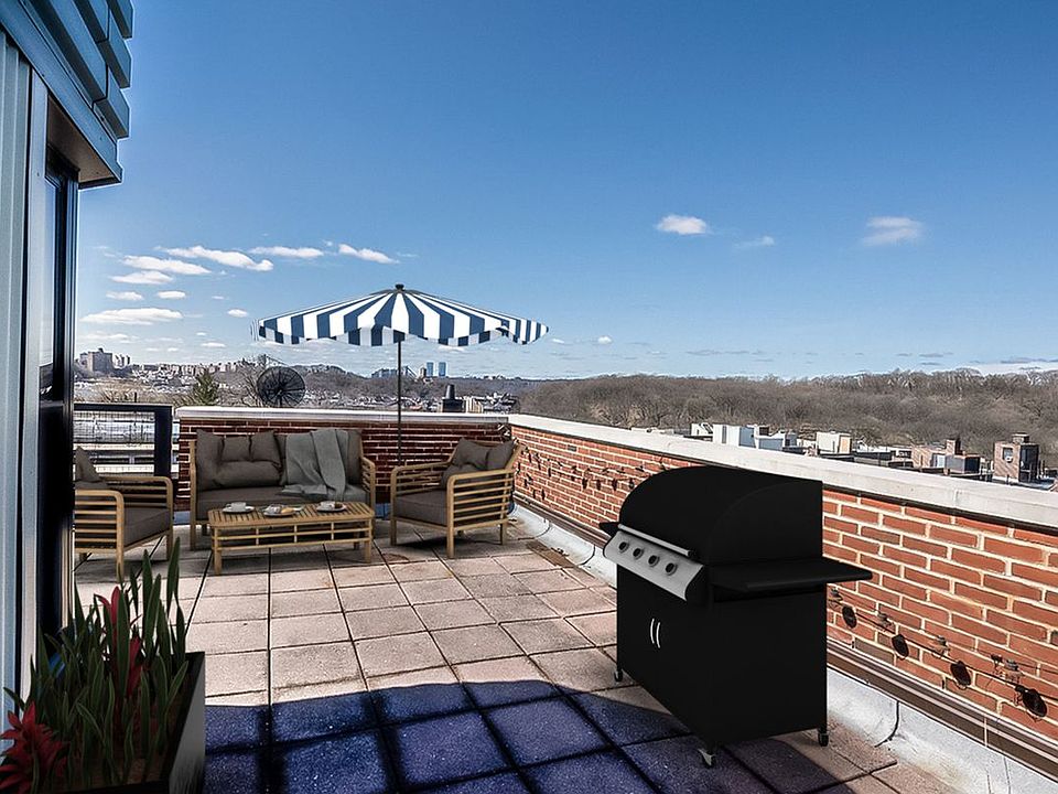 1st image of 57 Park Terrace East B86