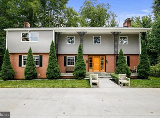 4608 Norbeck Rd, Rockville, MD 20853