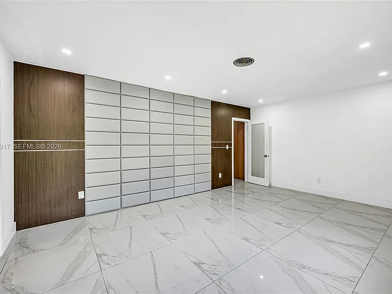 12525 SW 68th Ct — Photo 10