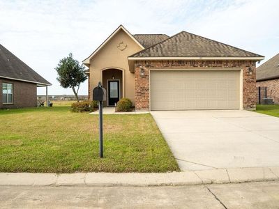 166 Chestnut Ridge Dr, Gray, LA, 70359