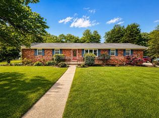 6400 Shetland Dr, Knoxville, TN 37920