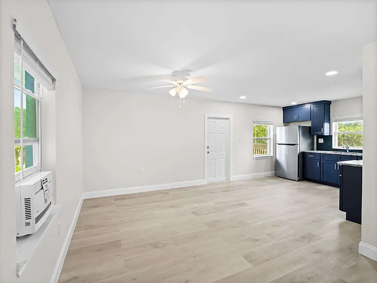 101 Deland Ave #6 — Photo 3