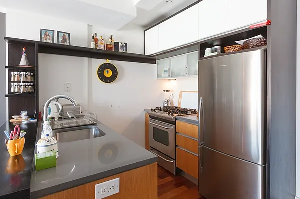 Sold by MNS | media 28