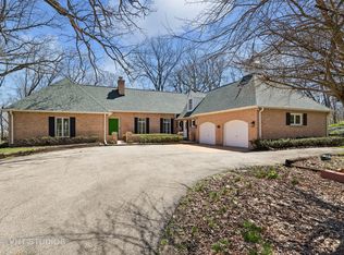 8327 Mason Hill Rd, Woodstock, IL 60098