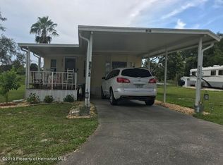 9572 Gray Fox Dr, Weeki Wachee, FL 34613