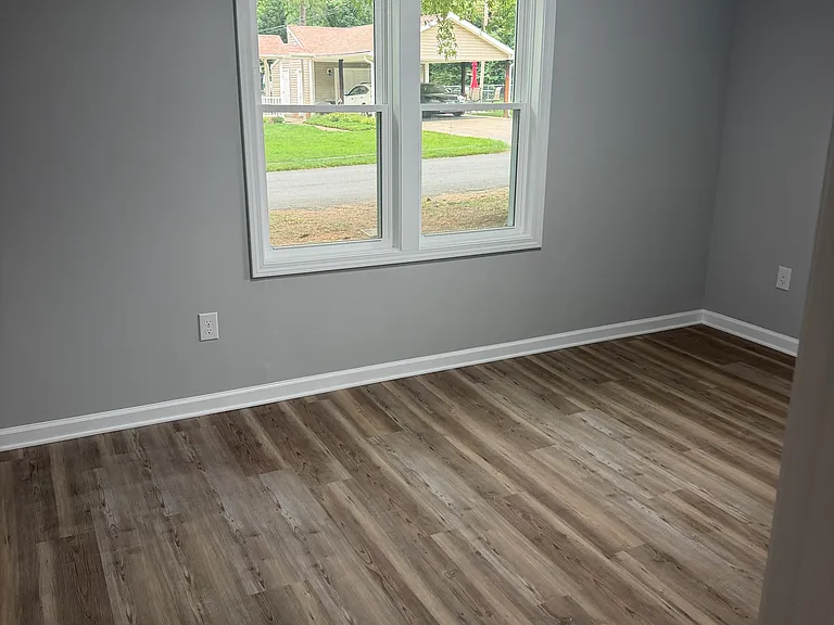 307 Arey Ave — Photo 13