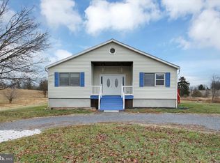 318 Rake Factory Rd, Biglerville, PA 17307