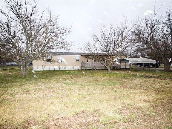 4th image of 1305 Terry Dr