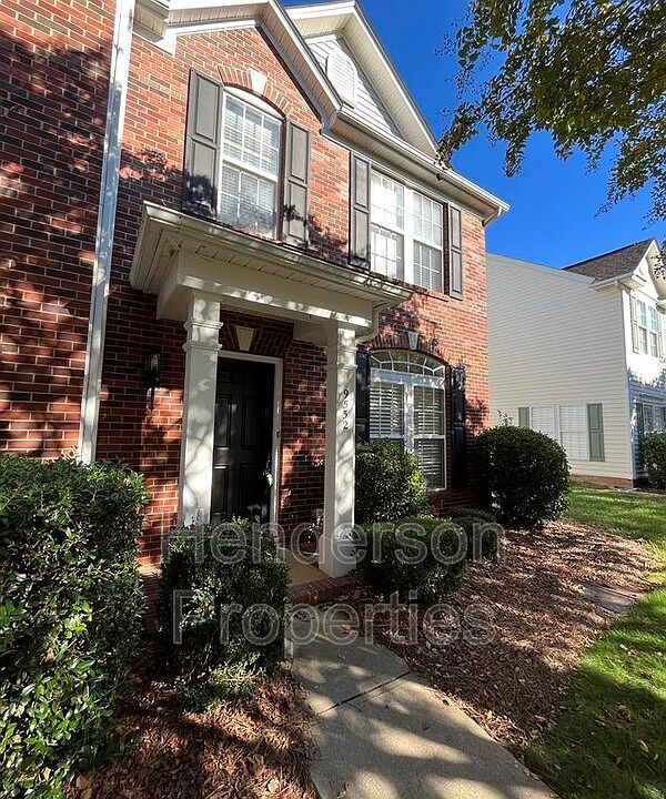 1st image of 9552 Glenashley Dr