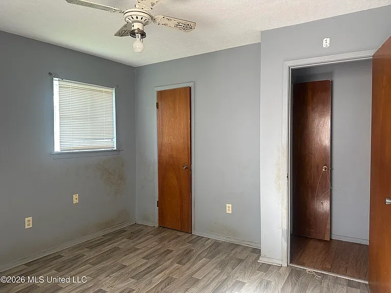3655 Horton St — Photo 20