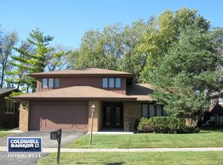 8514 Loveland Ln, Palos Hills, IL