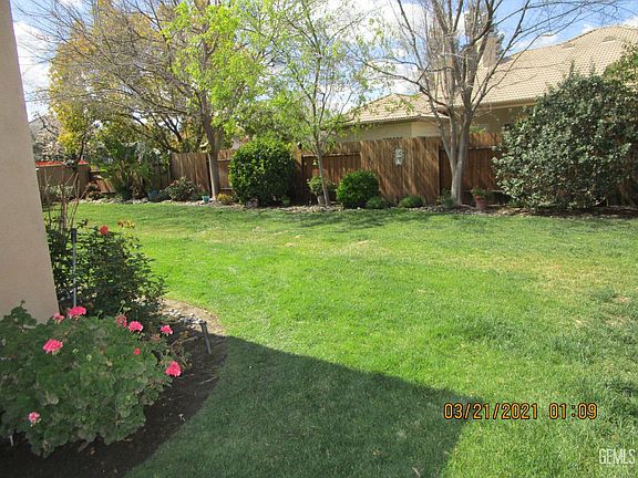 4th image of 1809 Gloucester Dr