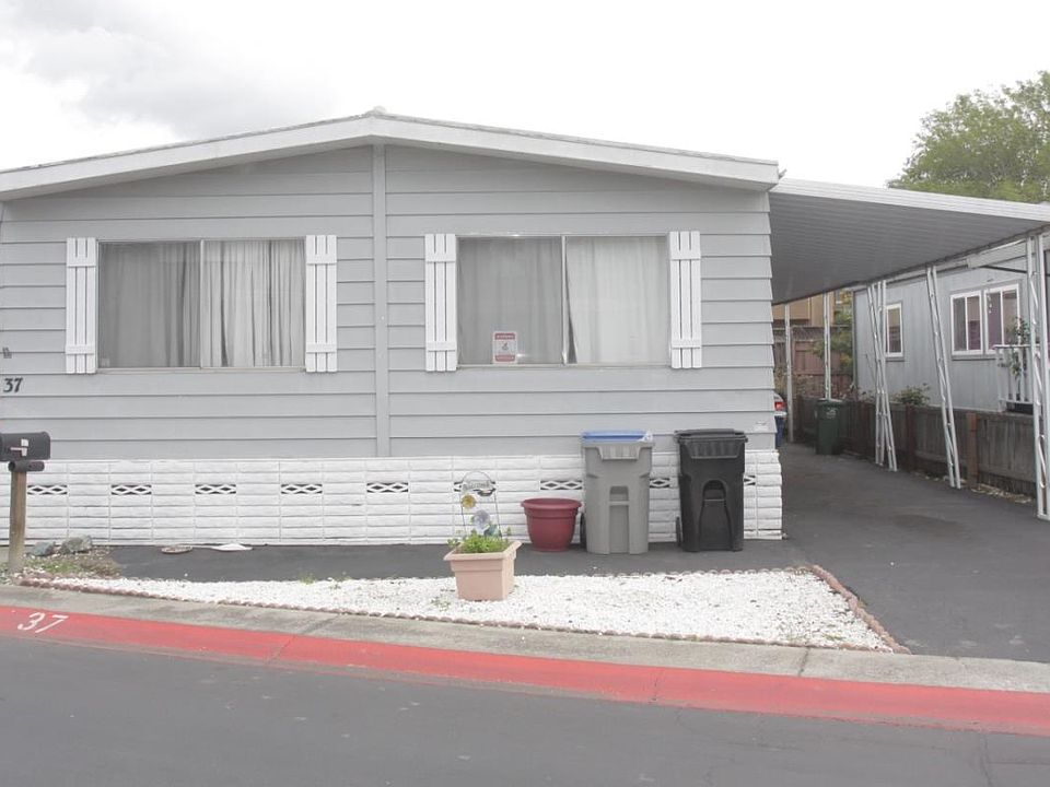 1st image of 510 Saddlebrook Dr #37