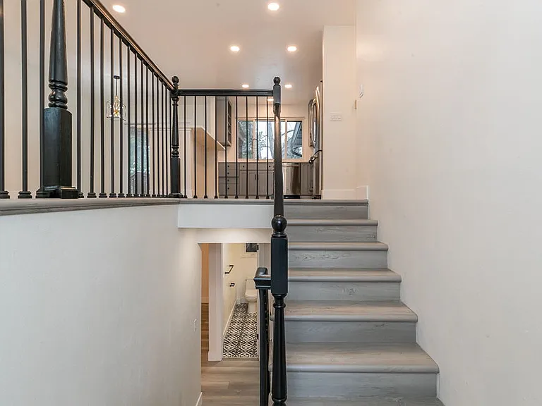 2308 S Lima St — Photo 4