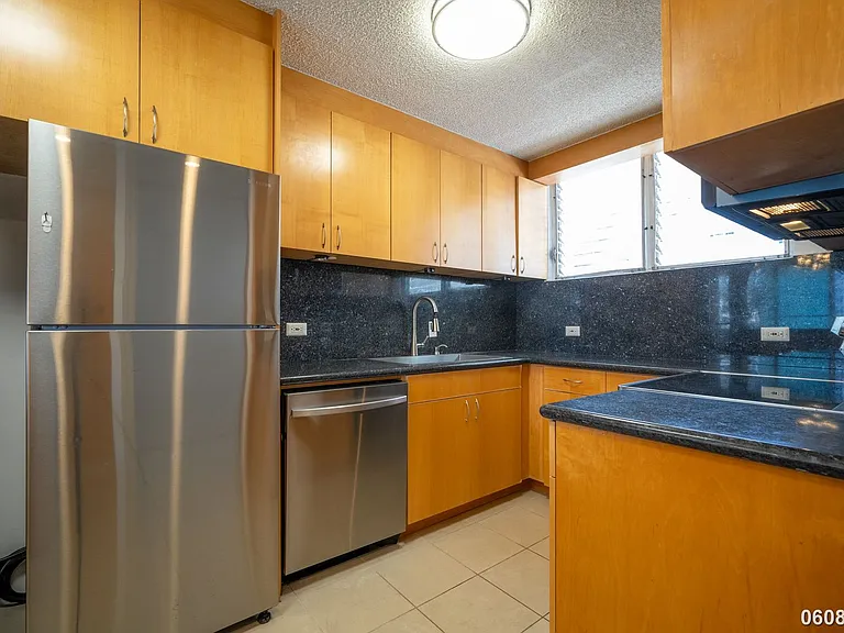 1676 Ala Moana Blvd #710 — Photo 13