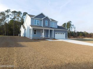 306 Ardan Oaks Dr, Cape Carteret, NC 28584