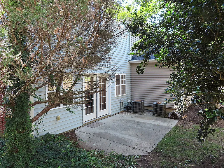 245 Plaza Dr #E — Photo 15