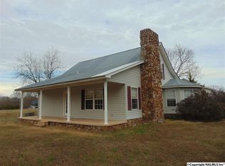 147 Noble Ln, Union Grove, AL 35175