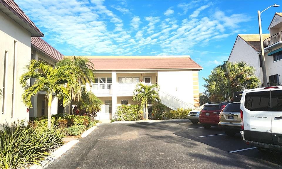 1st image of 333 ISLAND WAY #205