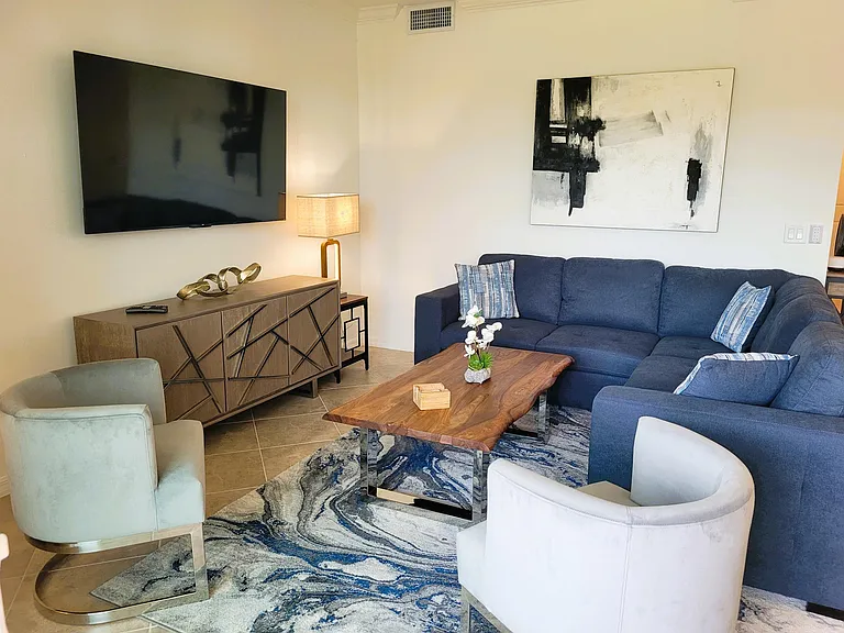 6034 National Blvd #537 — Photo 4