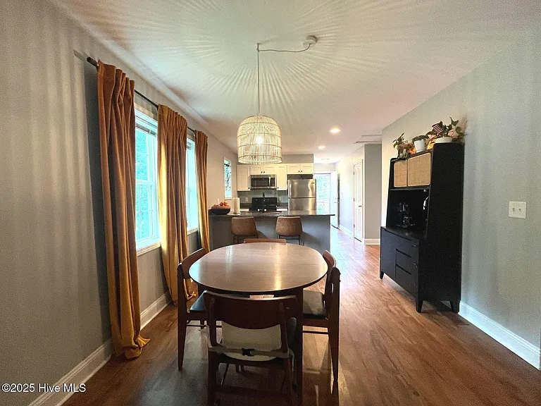 162 Midway Rd — Photo 11