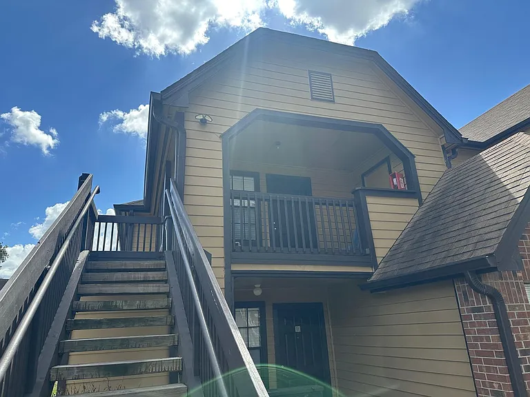 420 Forestway Cir #201 — Photo 36