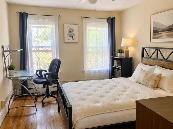 17 Warner St #4, Somerville, MA 02144