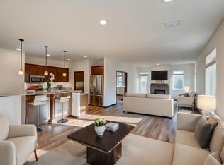 11 Glen Brk #207, Fitchburg, WI 53711