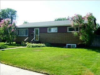 1st image of 335 Kensington Ave