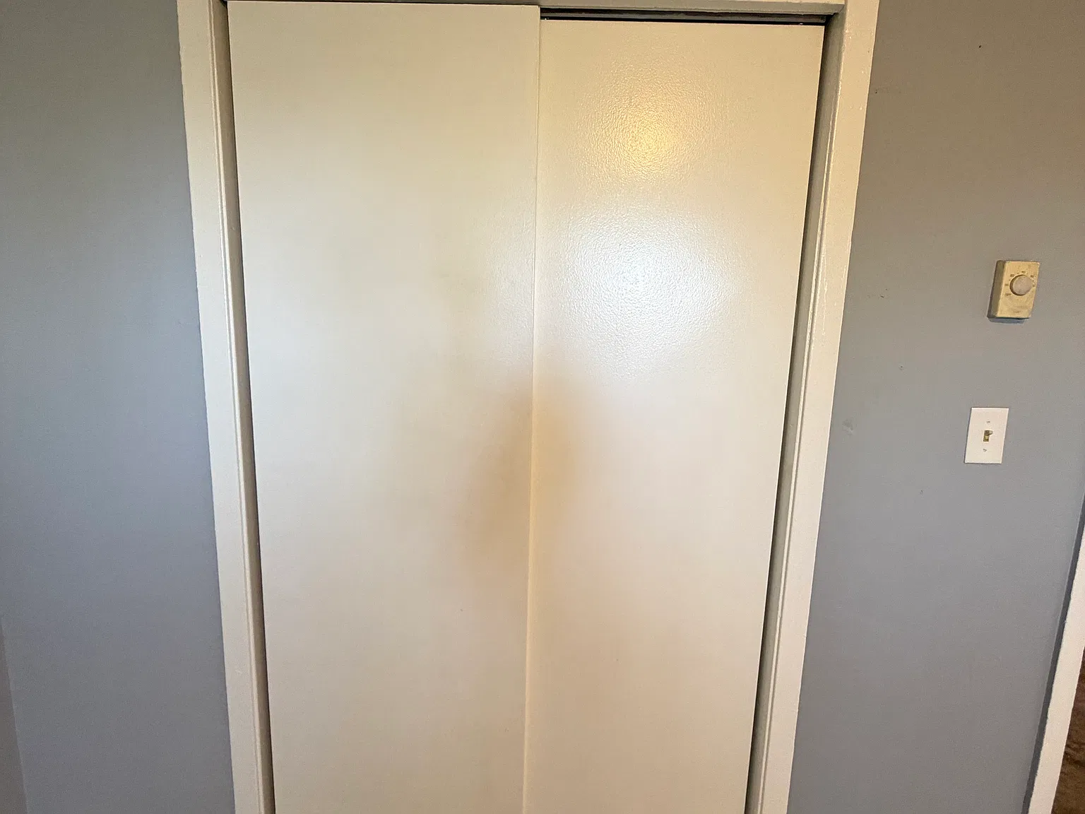 2 bed, 1000 sqft, $1,595 — Photo 4