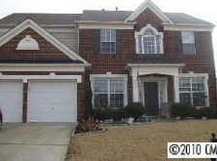 8317 White Horse Dr, Waxhaw, NC 28173