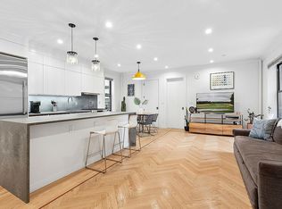 24-39 38th St #C7c8, Astoria, NY 11103