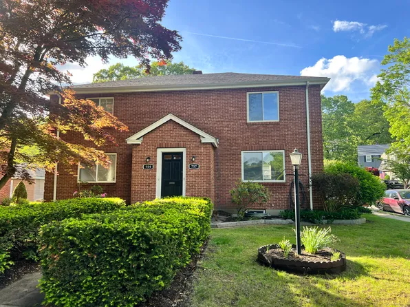 759 Vfw Pkwy #757, West Roxbury, MA 02132