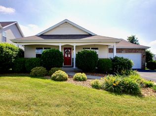 1449 Trail Side Dr, Beecher, IL 60401