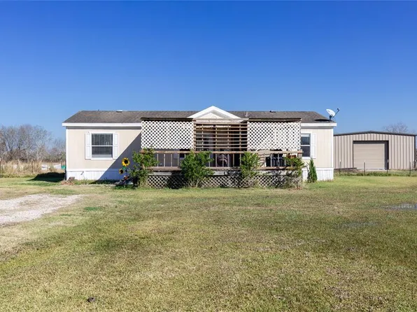 13527 Amanda Dr, Alvin, TX 77511