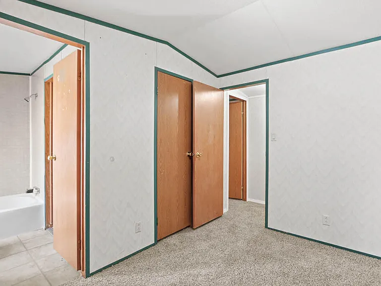 505 Ricky Zelt Dr — Photo 29