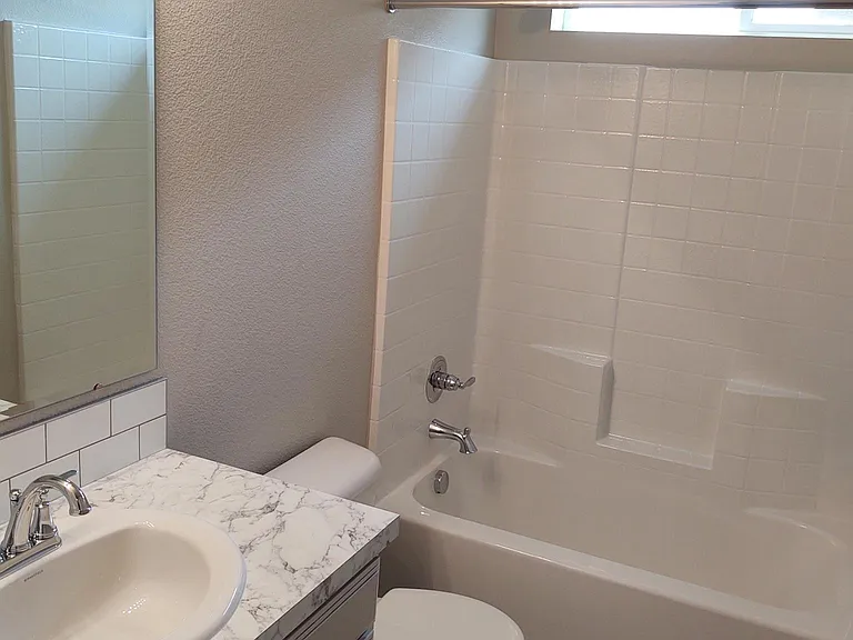 5992 S Carlburg Ave — Photo 28
