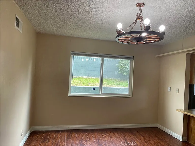 2240 Electra Ave — Photo 4